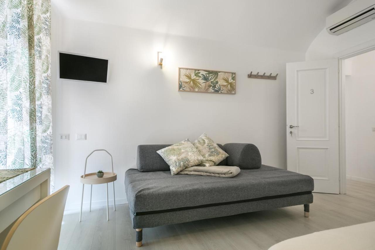 White Candia Guesthouse Rom Eksteriør billede